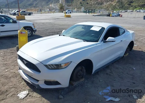 2016 Ford Mustang Ecoboost z USA, uszkodzony, nr VIN 1FA6P8TH2G5268976